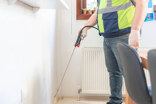 Best Pest Removal Services  in Madison, OH